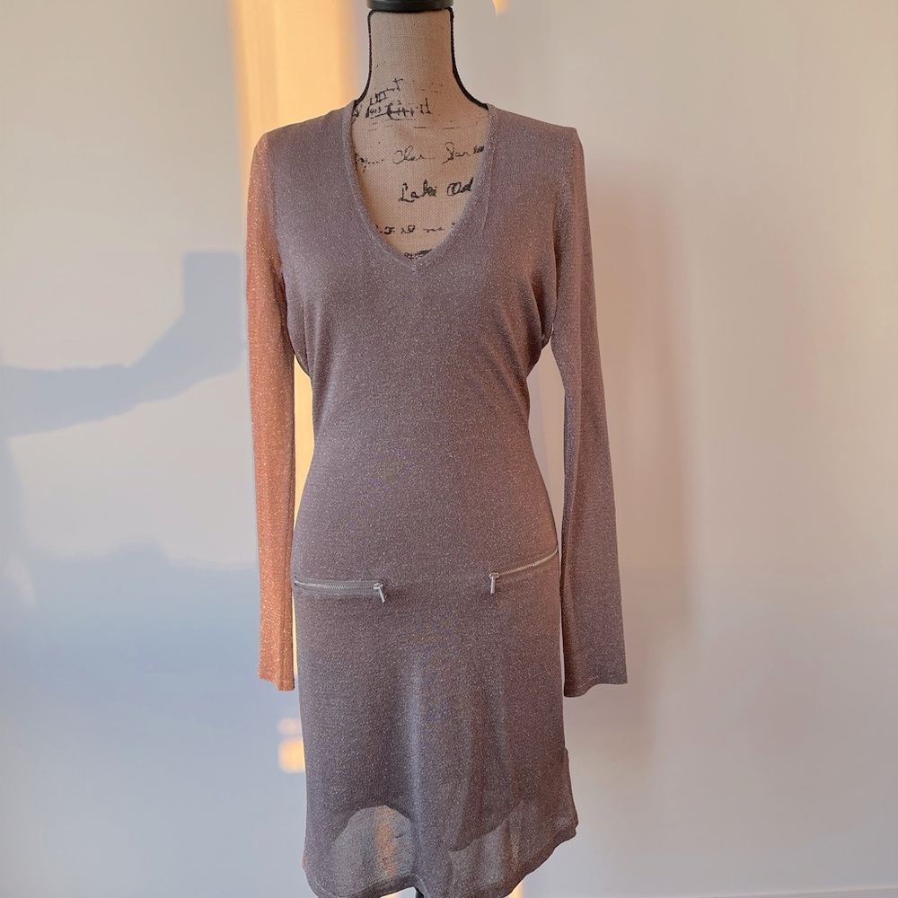 NEW. SuperTrash taupe sparkle fitted dress w/sheer back. Size Medium.